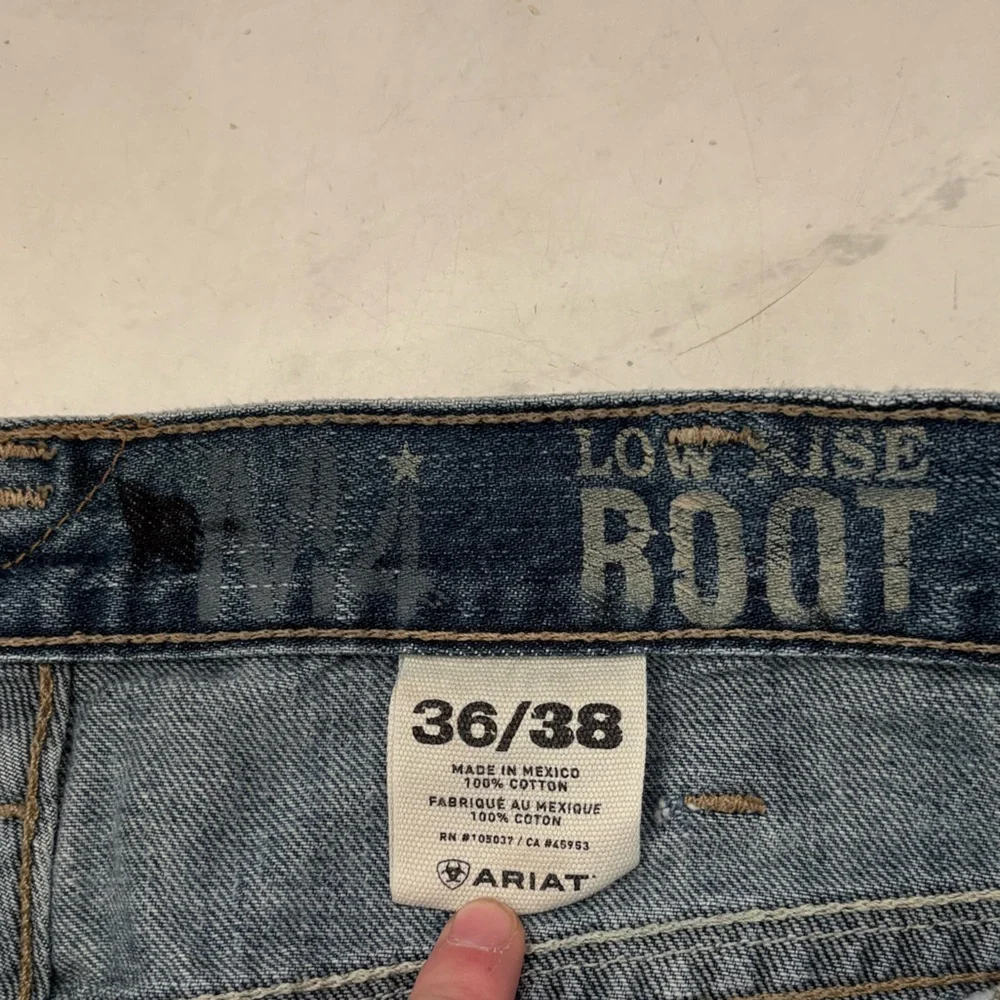 Ariat Men’s 36 M4 Low Rise Boot Jeans Medium Wash Western Workwear Cowboy